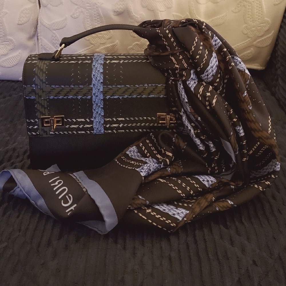 Henri Bendel Purse w/Coordinating Silk Scarf